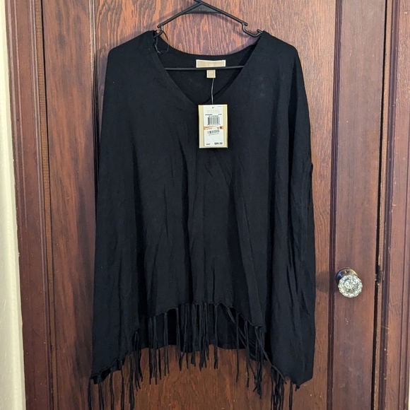 New with Tags Michael Michael Kors Black Fringe Knit Poncho Size Small/ Medium - Picture 1 of 9